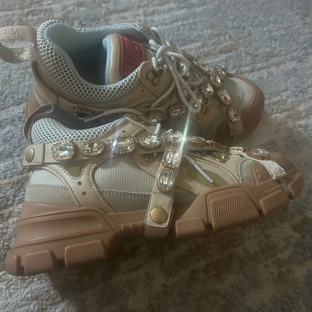 Gucci shoes size 8.5